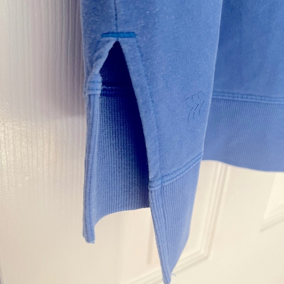 all in motion 1X blue women’s sweatshirt. So soft and comfortable, loose fit. - Picture 6 of 9